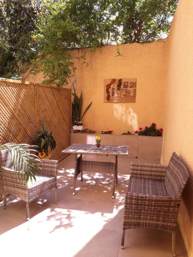 Rhodes City "Tete A Tete" Lux Apart In The Most Beautiful Street Of Town מראה חיצוני תמונה